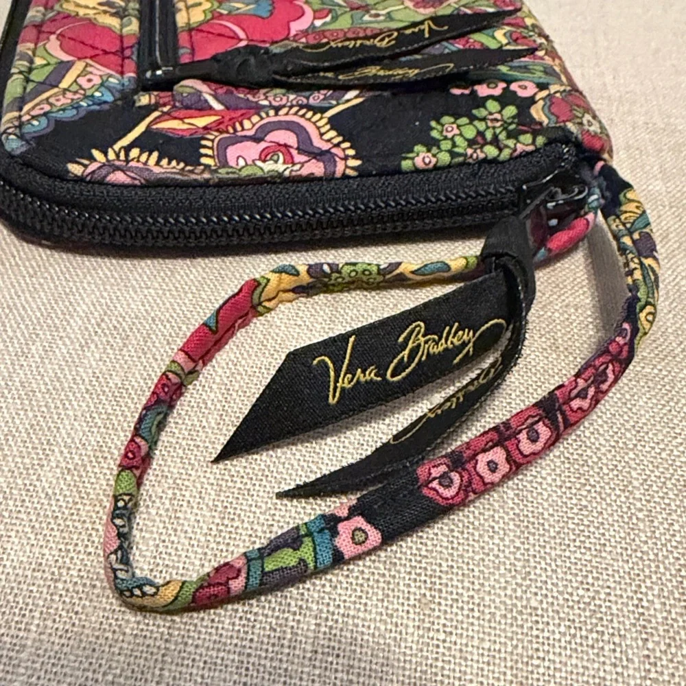 Vera Bradley Black Multicolor Quilted Floral Paisley Wristlet